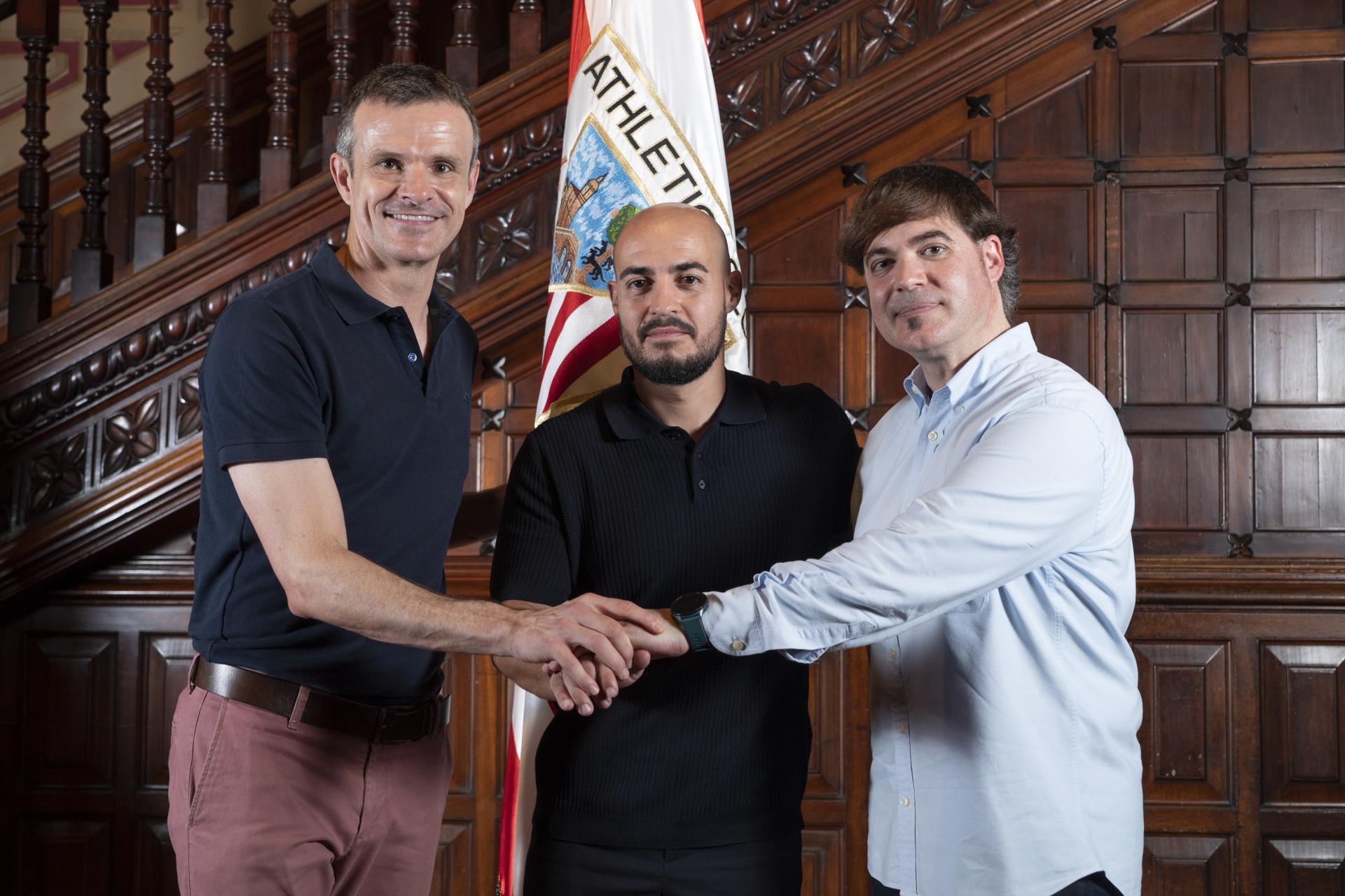Victor Martín | new Athletic Club Women coach